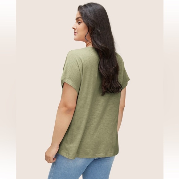 BloomChic Plus Size Cotton Solid Notched Dolman Sleeve T-shirt - Picture 2 of 5